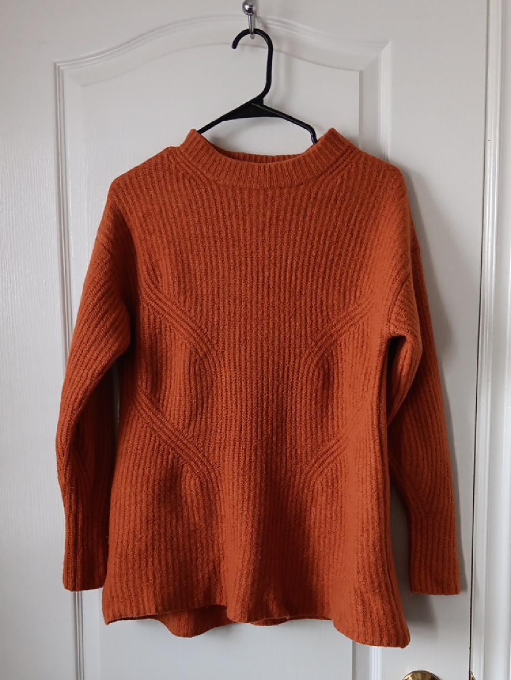 Wilfred Ribbed Crewneck Sweater - Rust Orange 100% Merino Wool
